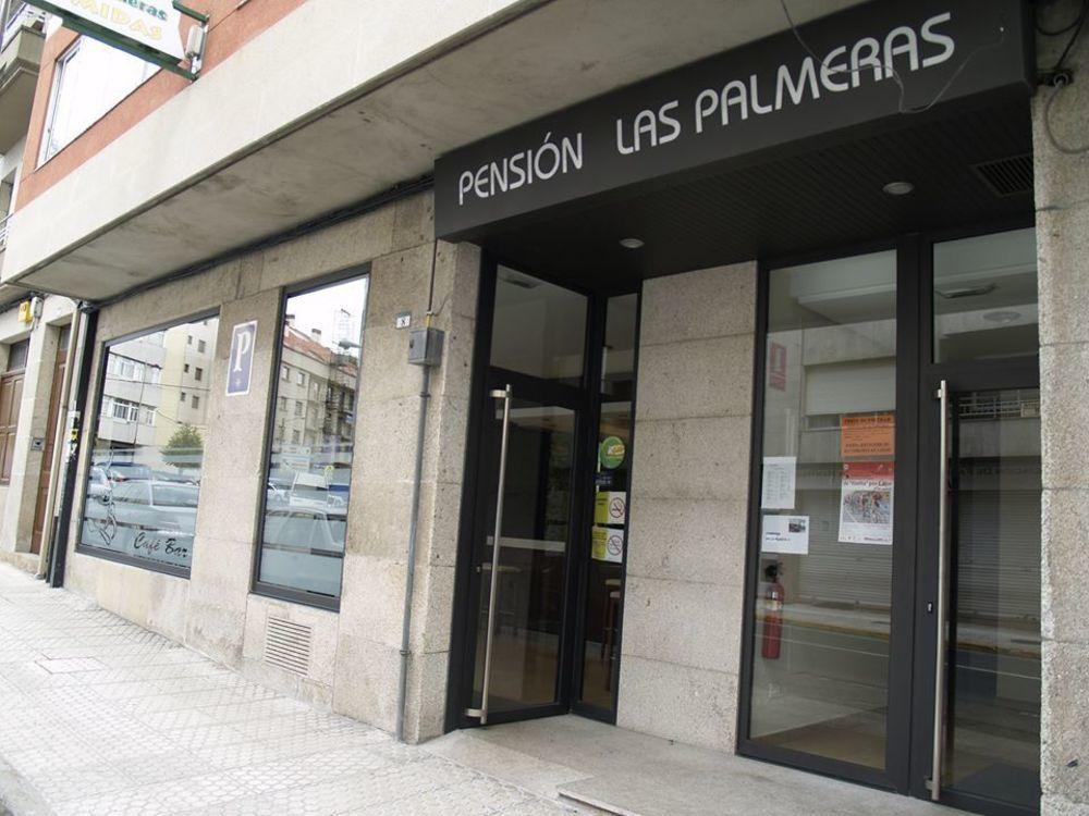 Pension Las Palmeras Lalín Exteriör bild